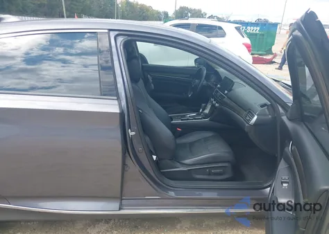 2018 Honda Accord Ex-L z USA, uszkodzony, nr VIN 1HGCV1F53JA080477